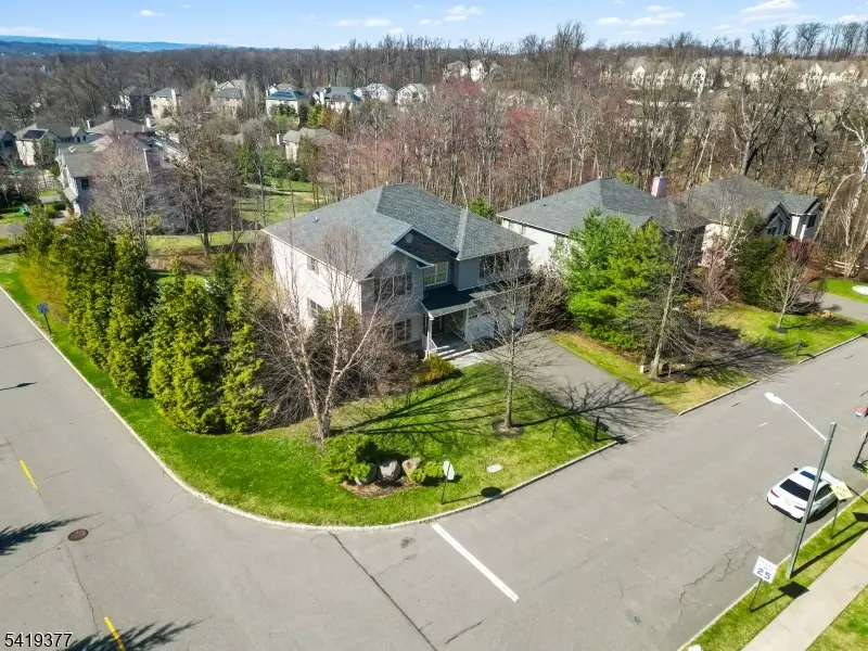 2 Himsl Ct, West Orange, NJ 07052 - #3