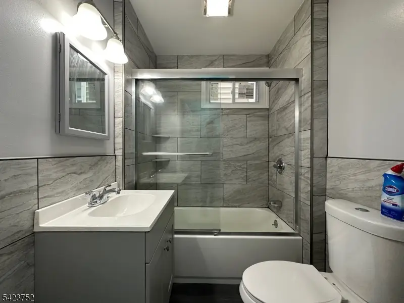 192 Edmund Ave, Paterson, NJ 07502 - #2