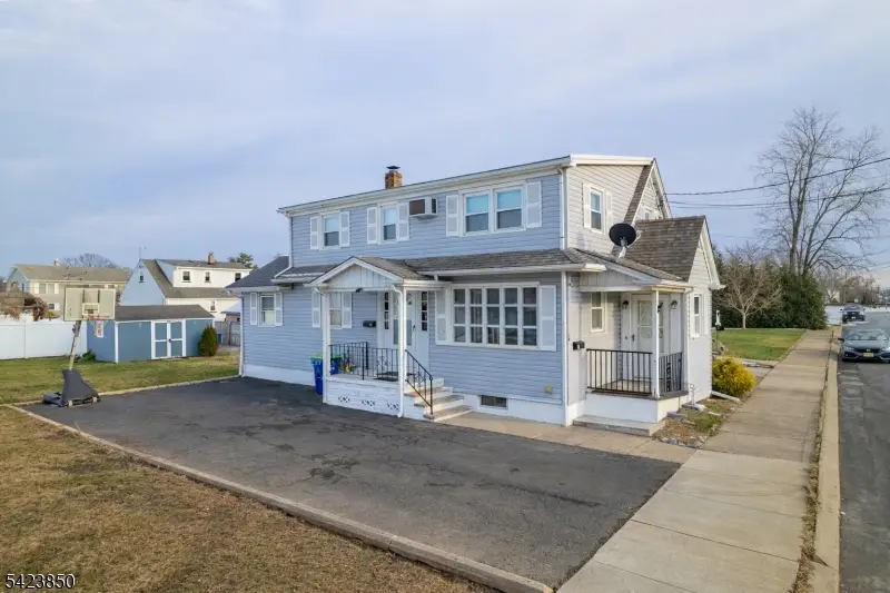 34 N 15th Ave, Manville, NJ 08835 - #1