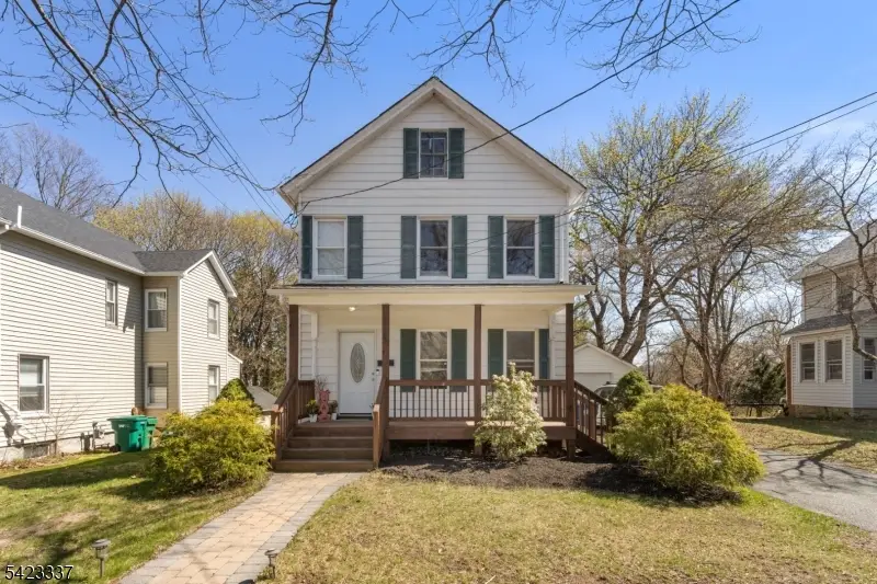 33 Woodside Ave, Newton, NJ 07860 - #1