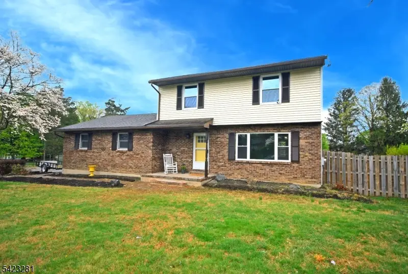 16 Abrams Rd, Holland, NJ 08848 - #2