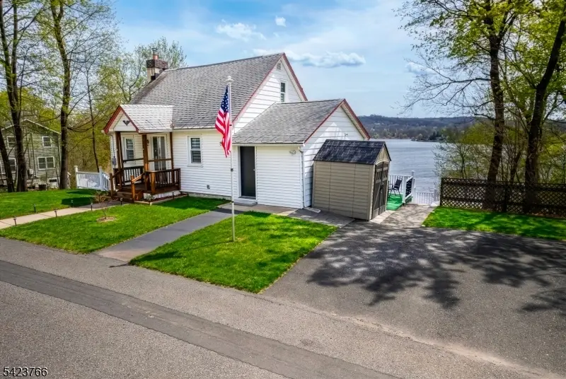 6 Lakeview Ter, Stanhope, NJ 07874 - #3