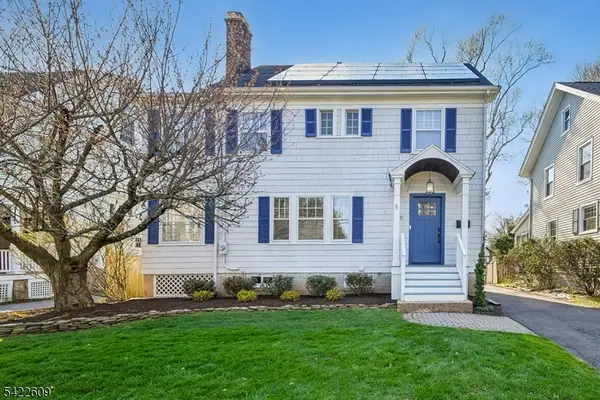 16 Fairview Ave, Summit City, NJ 07901