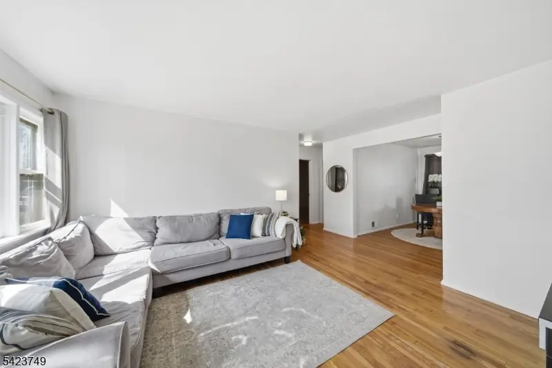 105 N 13th St, Kenilworth, NJ 07033 - #3