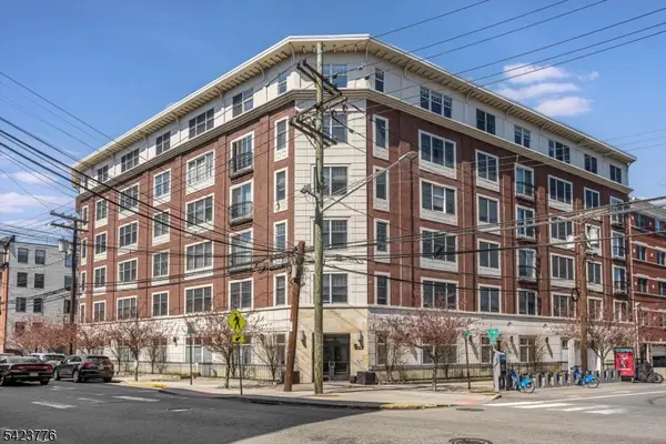 82 Clinton St #6F, Hoboken City, NJ 07030