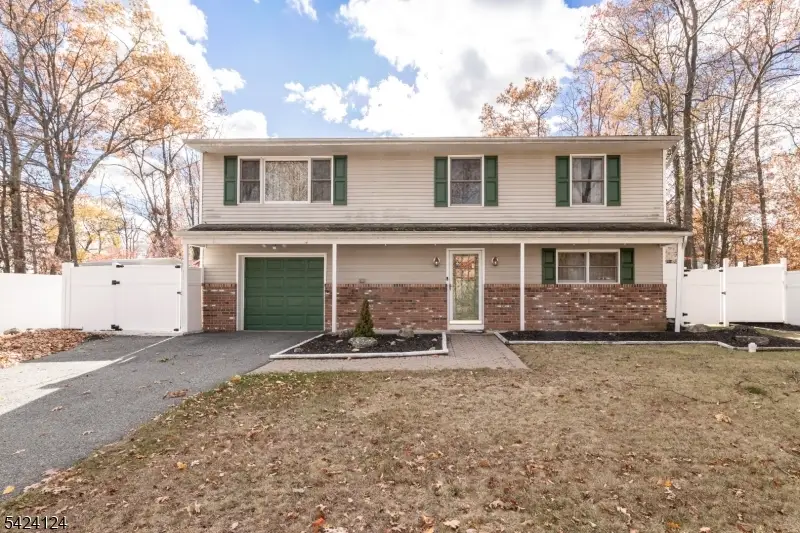 4 Broadway, Hopatcong, NJ 07843 - #1