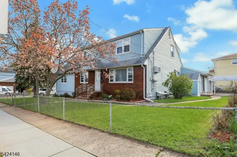 264 Lincoln Pl, Garfield, NJ 07026 - #3