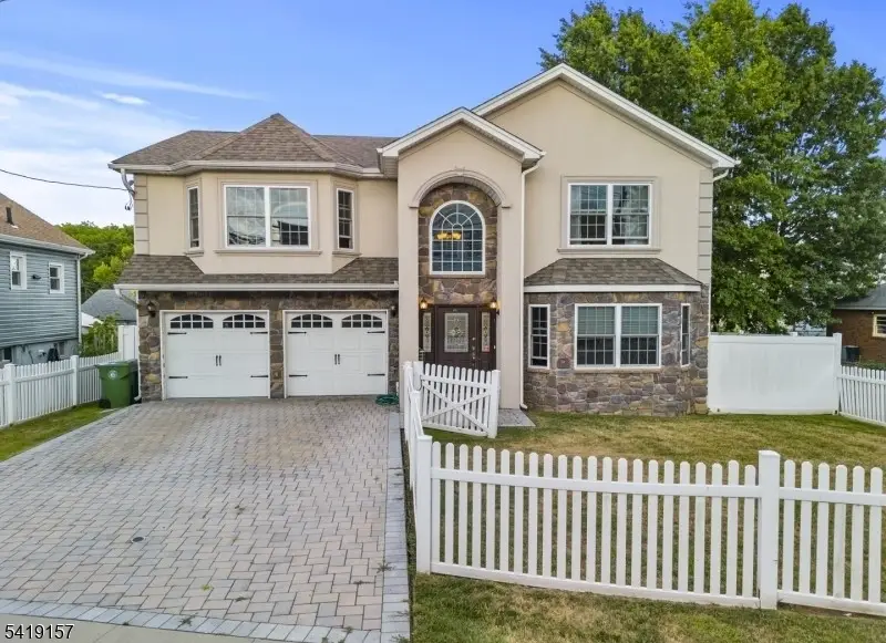 431 Raritan Rd, Linden, NJ 07036 - #1