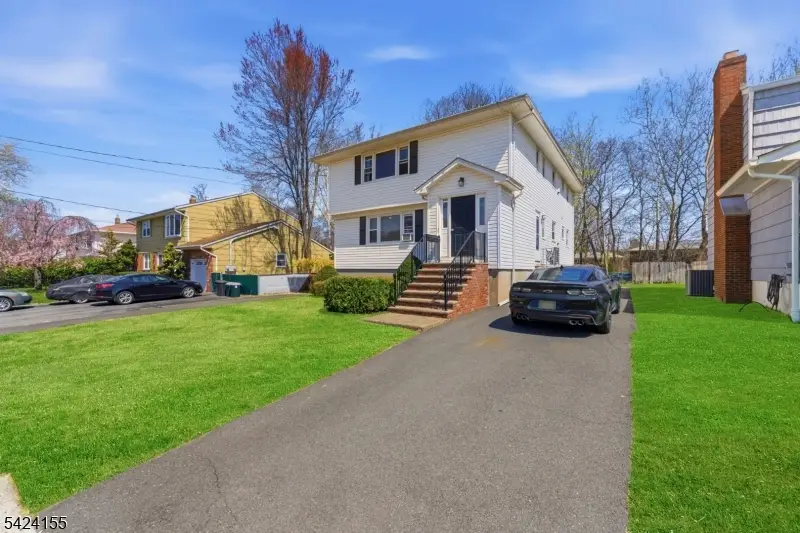 425 Midland Ave, Pompton Lakes, NJ 07442 - #3