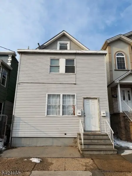 221 Center St, Elizabeth, NJ 07202 - #1