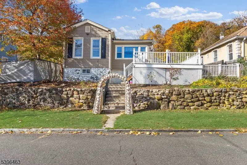 34 Avenue B, Haledon, NJ 07508 - #1