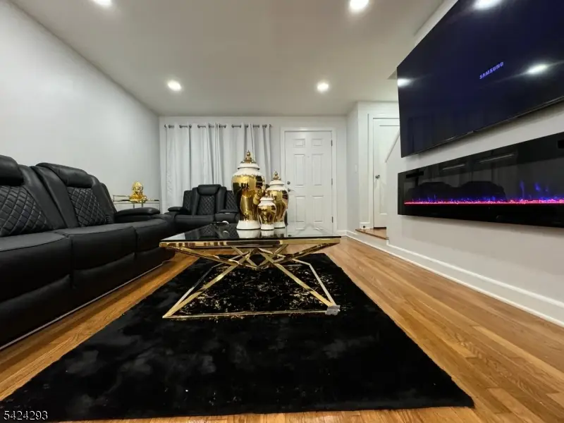 130 Glenbrook Pkwy, Englewood, NJ 07631 - #2