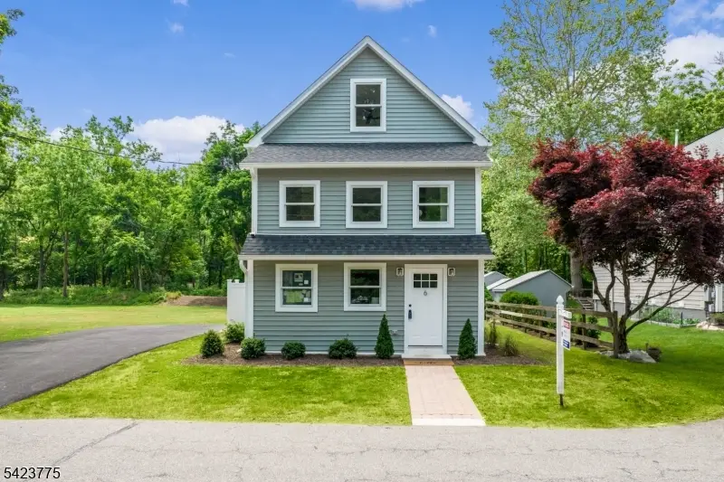 6 Brook St, Peapack And Gladstone, NJ 07977 - #1