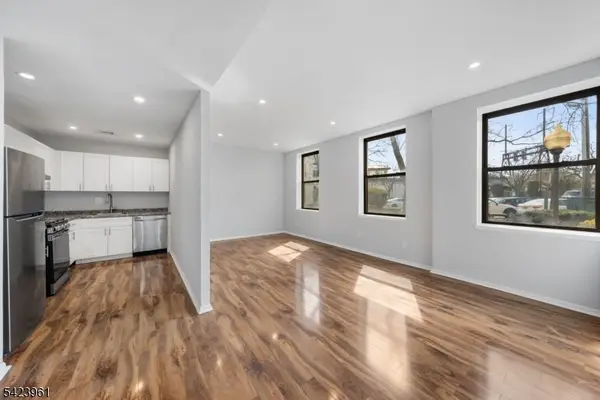 54 W Cherry St #106, Rahway City, NJ 07065