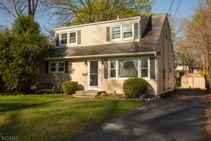 12 Central Ave, Pompton Lakes, NJ 07442 - #1