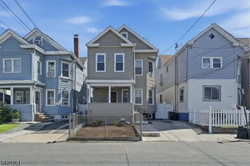 451 E 31st St, Paterson, NJ 07504 - #2