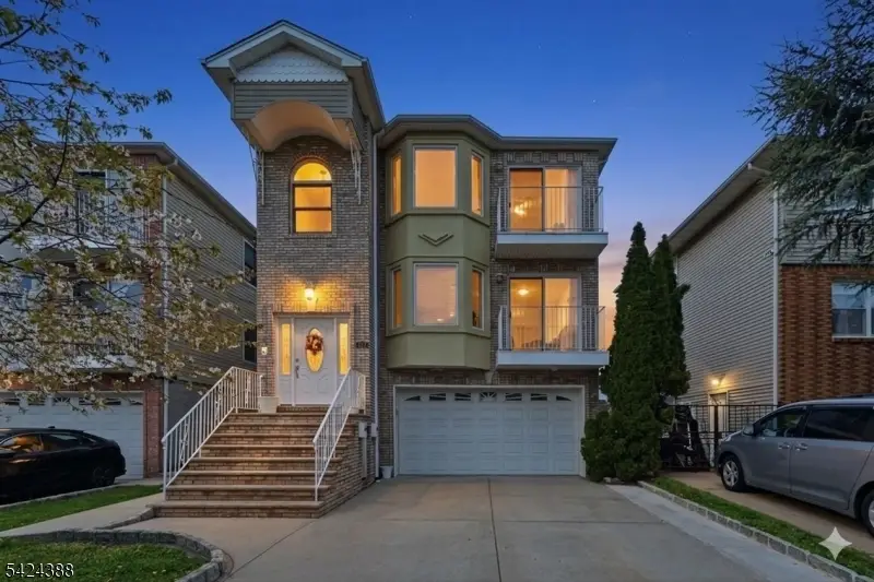 433 Linden Ave, Elizabeth, NJ 07202 - #1