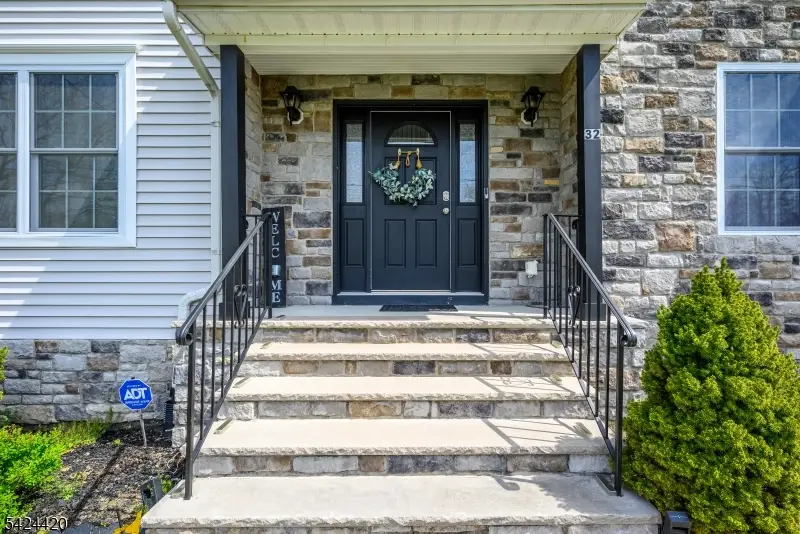 32 Pleasant Plains Rd, Franklin Park, NJ 08823 - #2