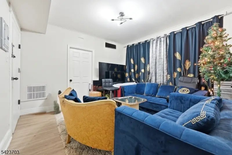 63 Linden Ave, Irvington, NJ 07111 - #2