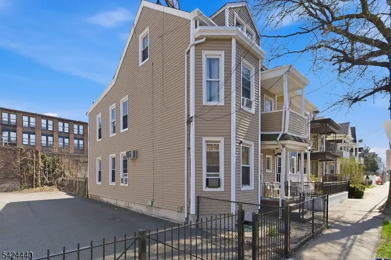 459 E 18th St, Paterson, NJ 07514 - #2