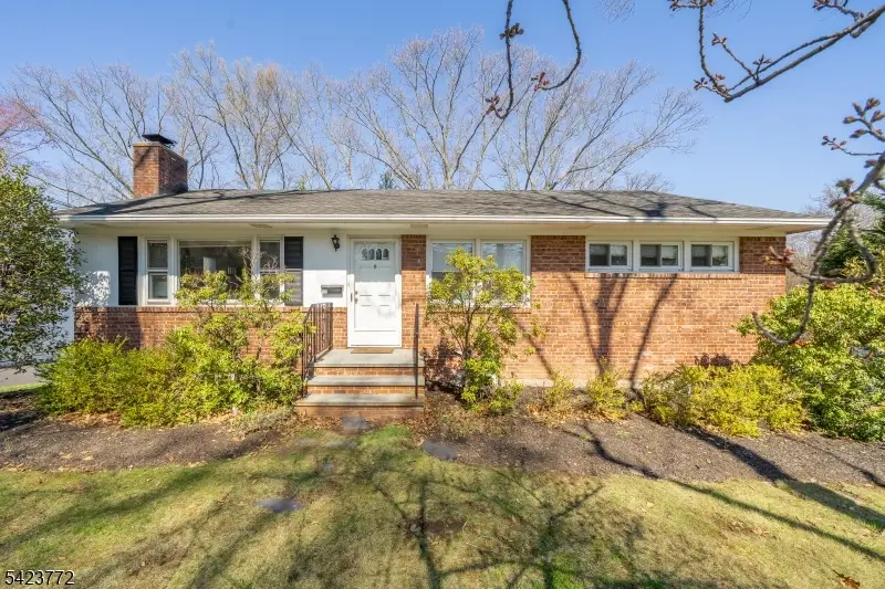 159 N Passaic Ave, Chatham, NJ 07928 - #2