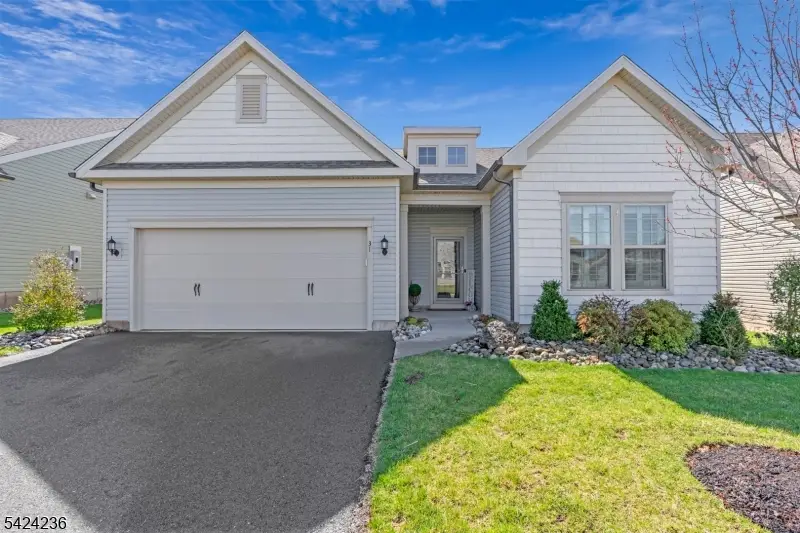 31 Tate Road, Raritan, NJ 08822 - #1
