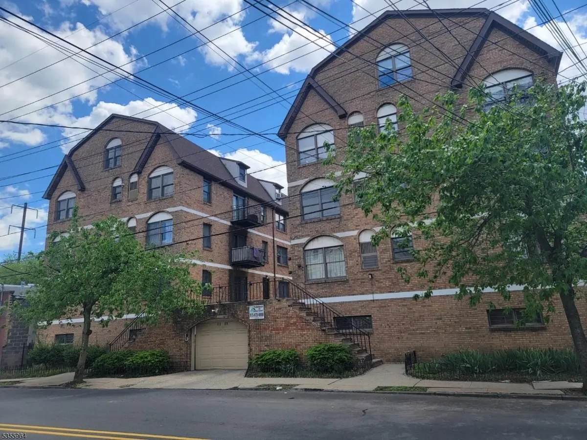 63-69 Rome St, Newark, NJ 07105 - #1