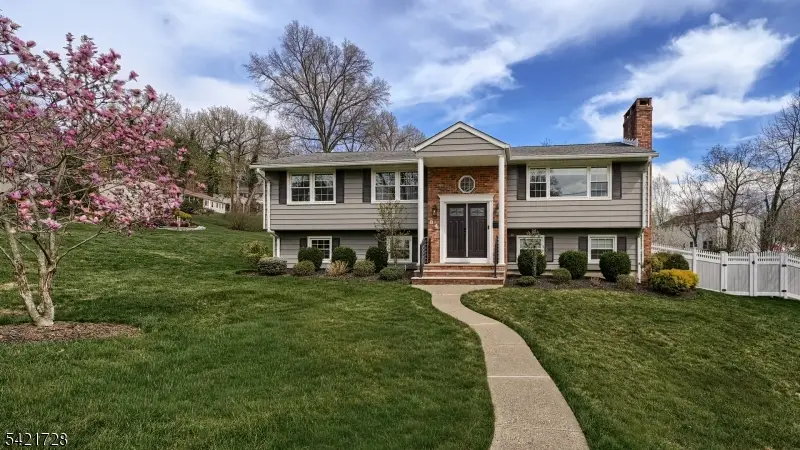 84 Brandon Ave, Wayne, NJ 07470 - #1