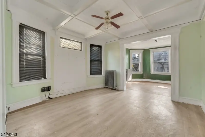 189-191 Scheerer Ave, Newark, NJ 07112 - #3