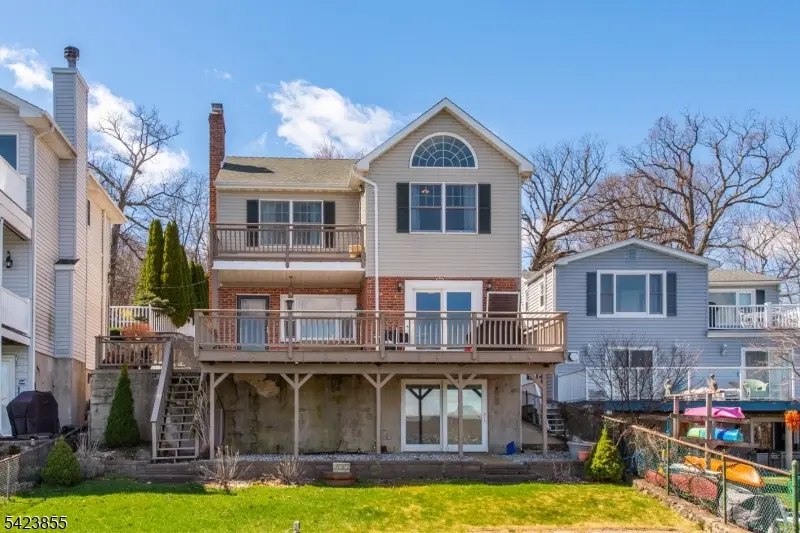 131 Maxim Dr, Hopatcong, NJ 07843 - #2