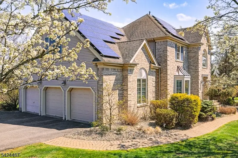 2 Moonlight Trl, Raritan, NJ 08822 - #2