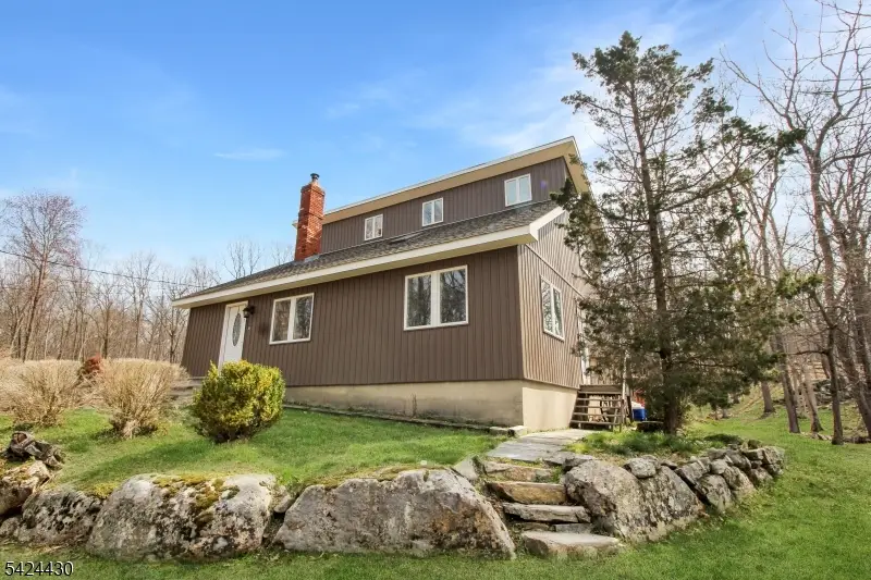 30 Northwood Rd, Lake Hopatcong, NJ 07849 - #1