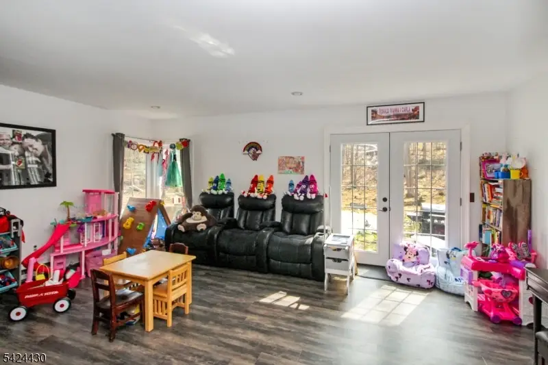 30 Northwood Rd, Lake Hopatcong, NJ 07849 - #3