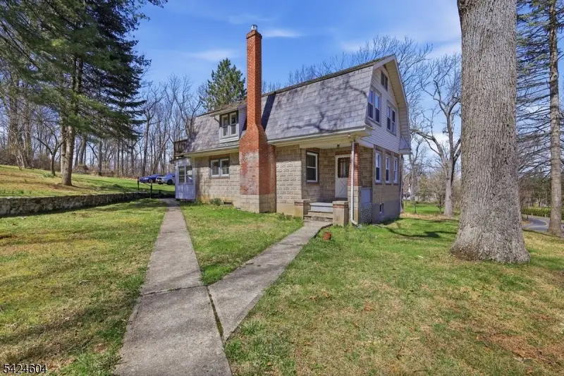 103 Lommason Glen Rd, White, NJ 07823 - #1