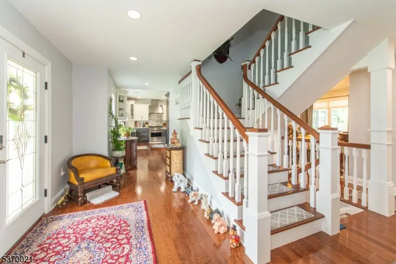 18 Cleary Pl, Fairfield, NJ 07004 - #3