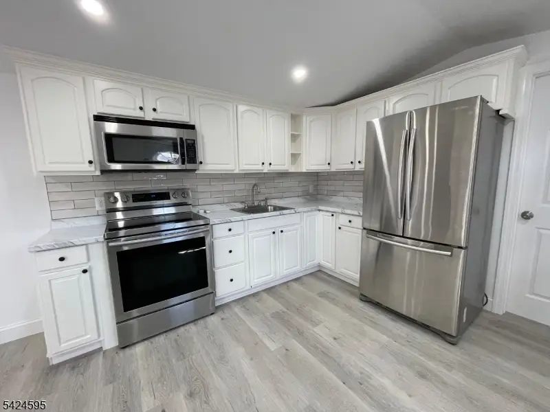 10 3rd St, Wayne, NJ 07470 - #3