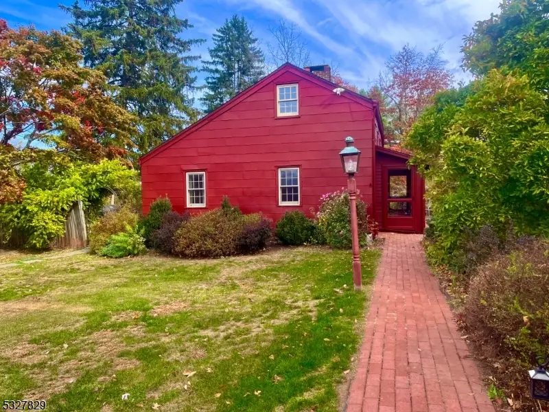 971 Pottersville Rd, Gladstone, NJ 07934 - #1