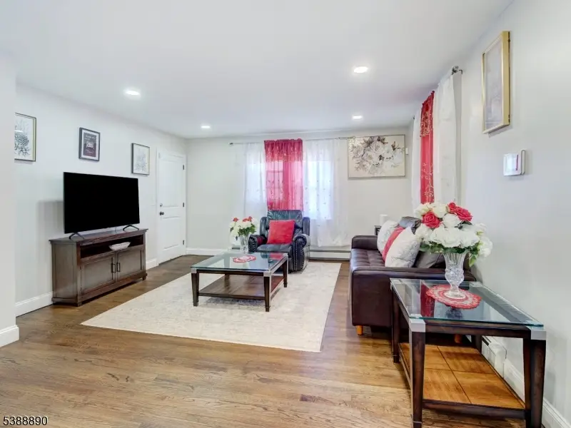 36 Orchard Pl, Irvington, NJ 07111 - #3