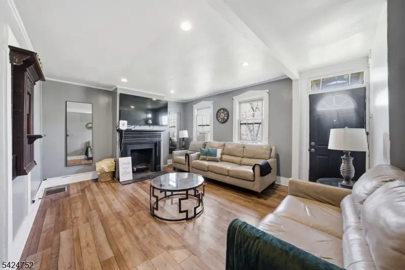 1401 Mount Holly Rd, Burlington, NJ 08016 - #2