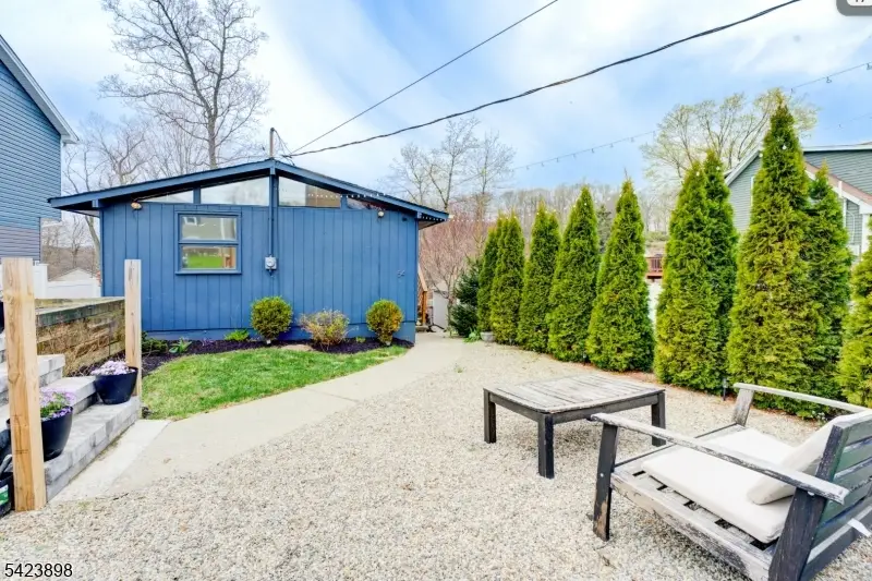 54 Schwarz Blvd, Lake Hopatcong, NJ 07849 - #1