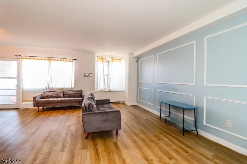 276 Prospect St #4D, East Orange, NJ 07017 - #2