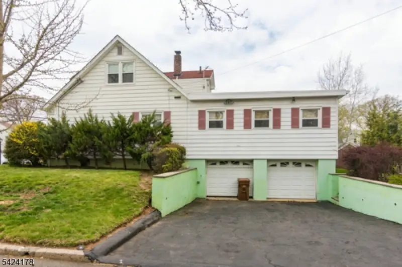 2100 Orchard Ter, Linden, NJ 07036 - #3