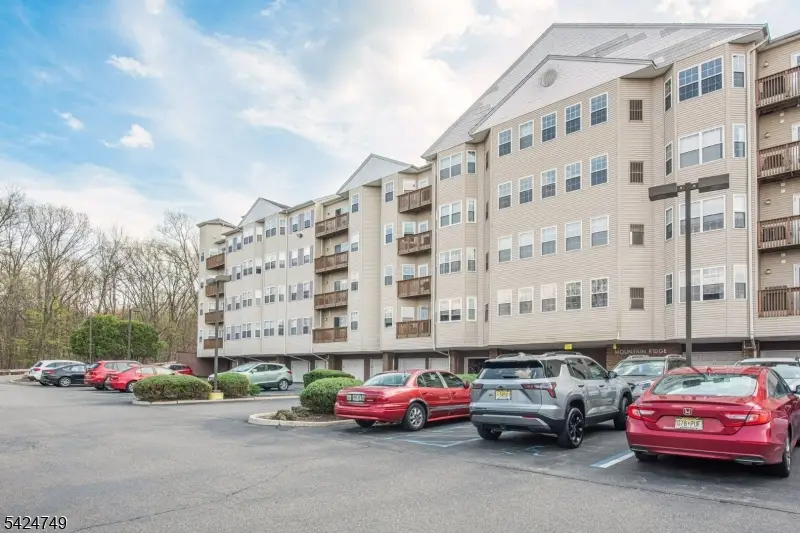 375 Rifle Camp Rd #202, Woodland Park, NJ 07424 - #2