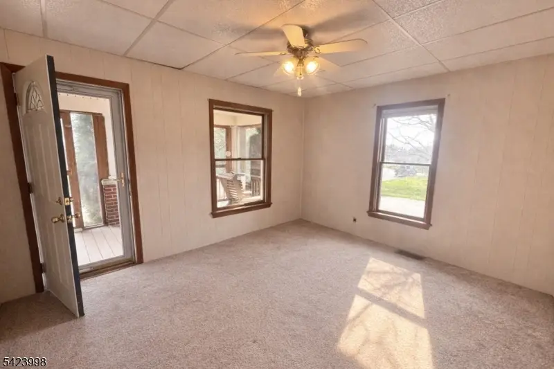 205 Edison Ave, Upper Stewartsville, NJ 08886 - #3