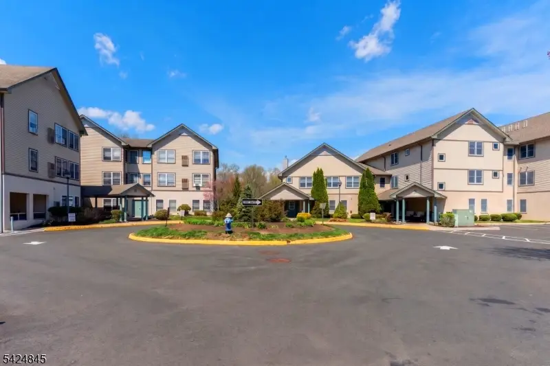 81 Park Edge #2K, Berkeley Heights, NJ 07922 - #2
