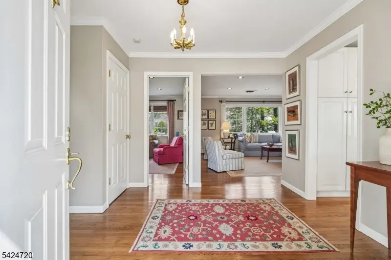 21 Tremont Ter, Livingston, NJ 07039 - #3