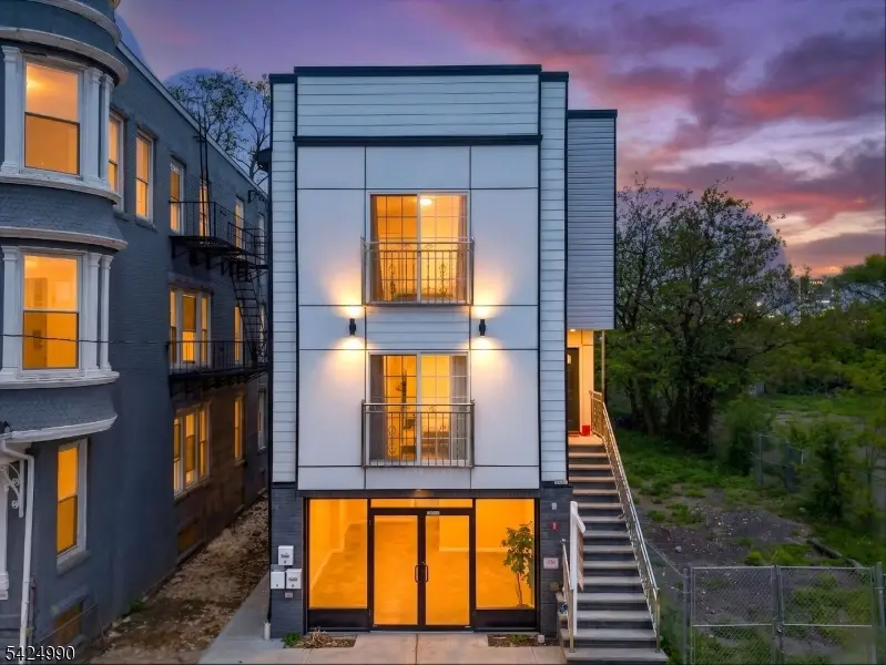 420 18th Ave, Newark, NJ 07108 - #1