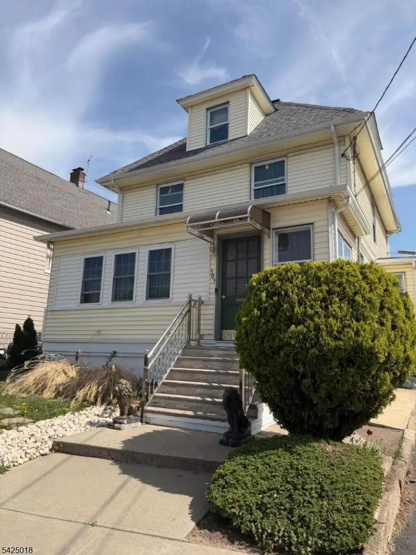 305 Leland Ave, Plainfield, NJ 07062 - #2
