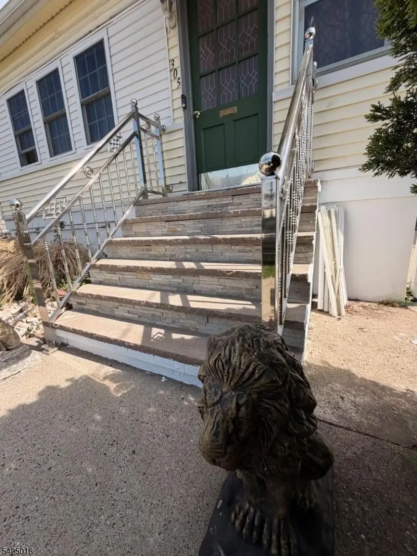 305 Leland Ave, Plainfield, NJ 07062 - #3