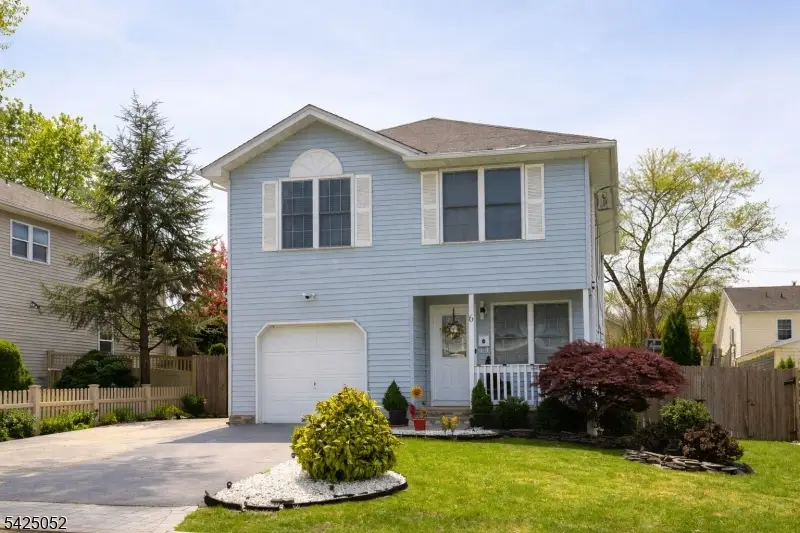 6 Ives Ct, Monroe, NJ 08831 - #2